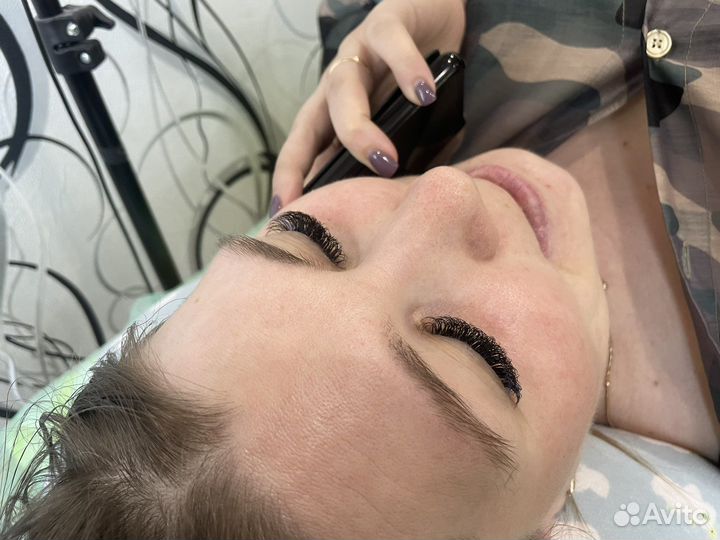 Наращивание ресниц на дому