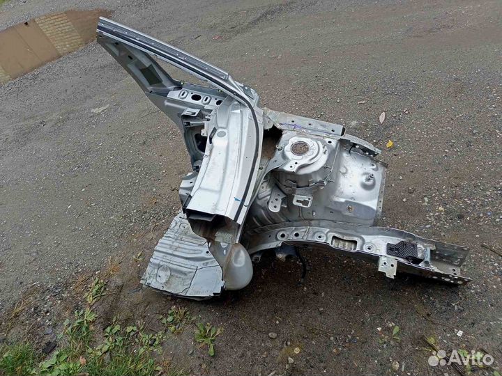 Продам передний левый лонжерон на Опель Астра J