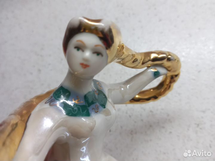 Златовласка. Статуэтка фарфор СССР. Сысерть