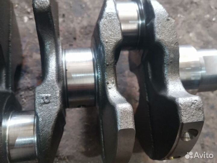 Вал коленчатый Lancer 9 1.6 4g18