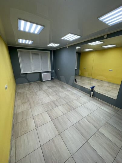 Торговая площадь, 52 м²