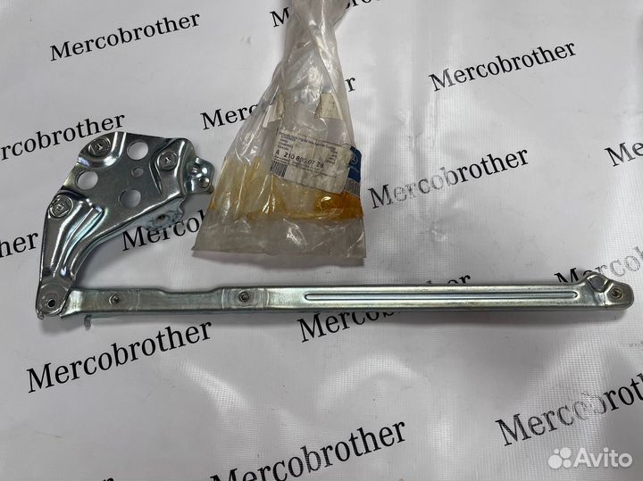 Новые петли капота Мерседес 210 левая правая седан