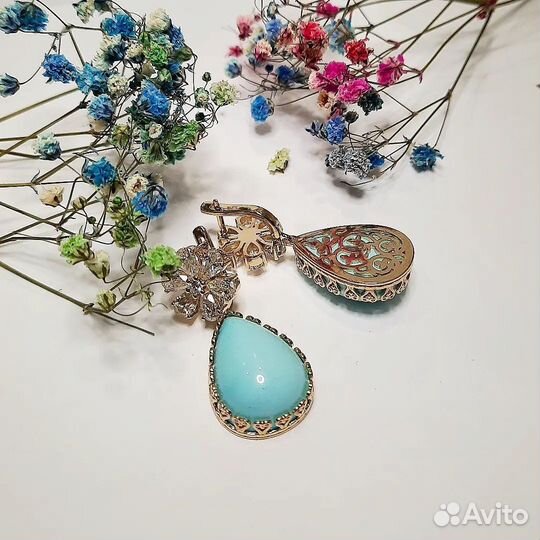 Комплект из бирюзы и бриллиантов