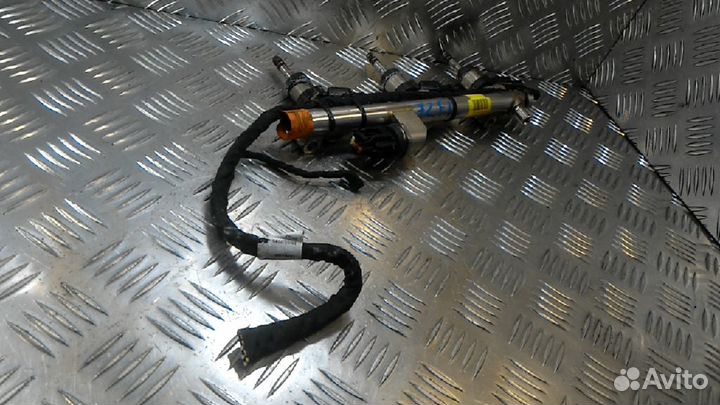 Рейка топливная (рампа) Hyundai Santa Fe