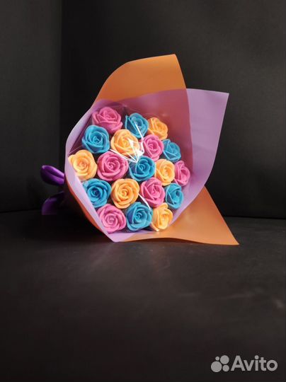 Шоколадные Розы - 19 шт в Букете