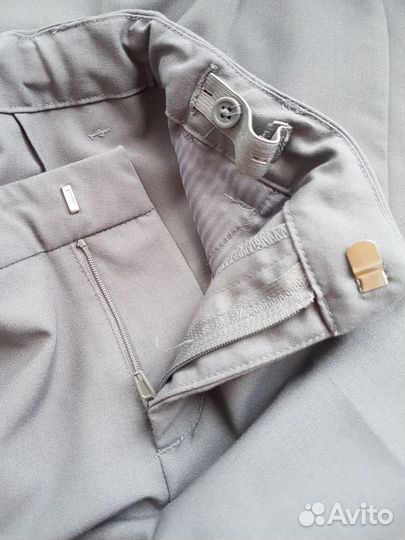 Брюки серые классические на рост 126-130