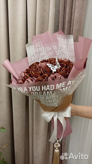 Букет роз из атласных лент