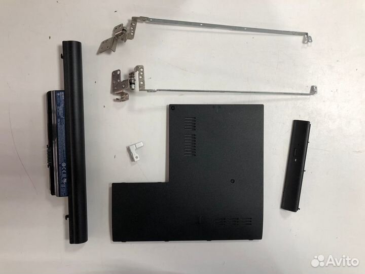 Ноутбук Acer Aspire 7250 в разбор