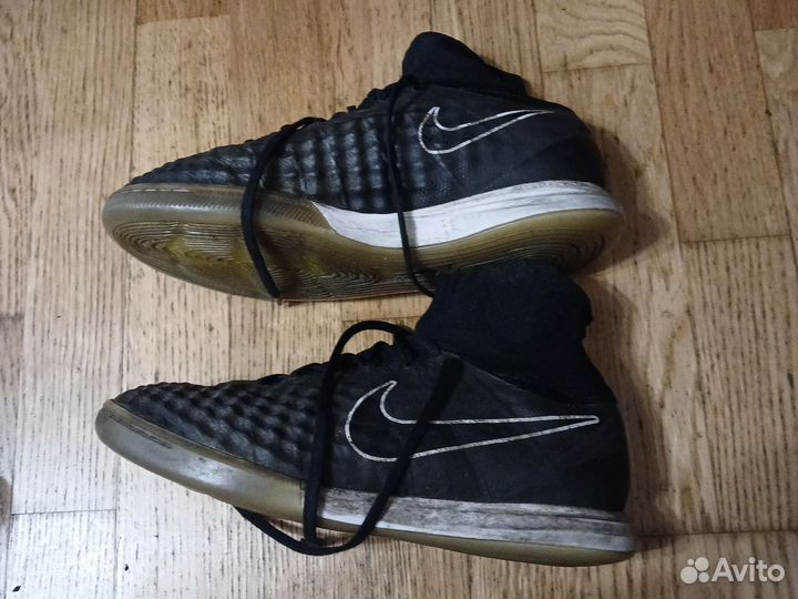 Футзалки nike Magista TF 40 размер EU
