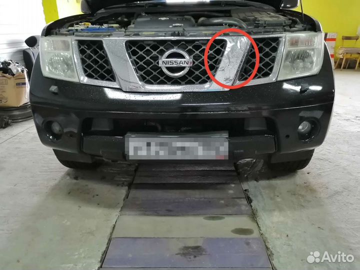 Решетка радиатора Nissan Pathfinder r51