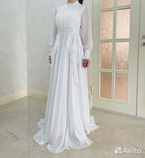 Платье вечернее