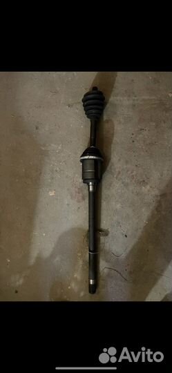 Полуось передняя правая на bmw x3 e83