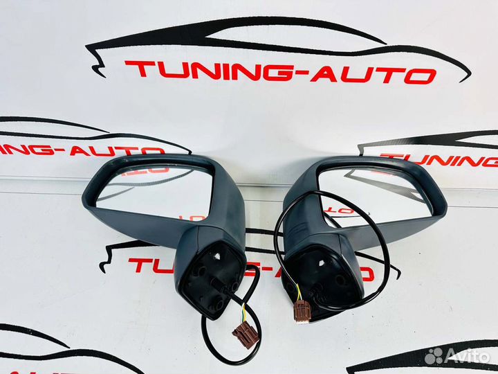 Зеркала в сборе Nissan Tiida V0762