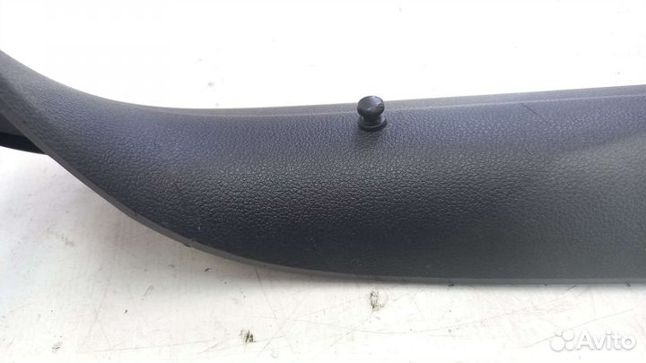 Обшивка крышки багажника левая Volkswagen Tiguan 2