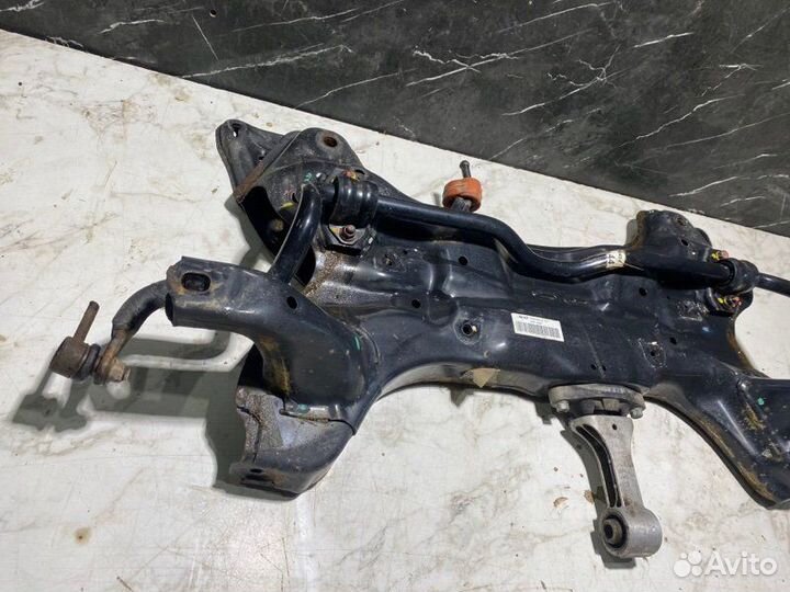 Подрамник Kia Ceed JD G4FA 2015