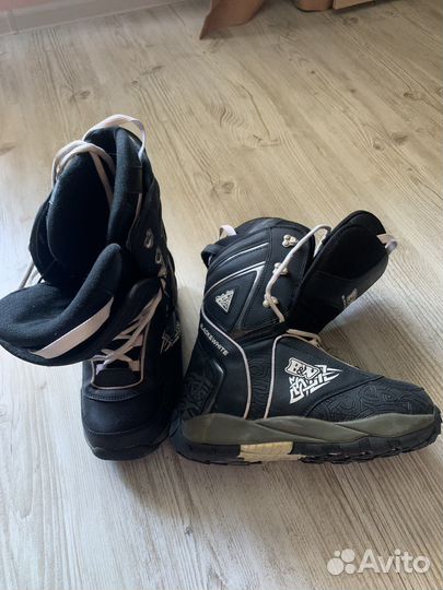 Сноубордические ботинки