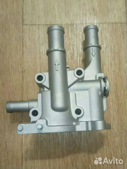 Корпус термостата Опель Астра, Шевроле Круз