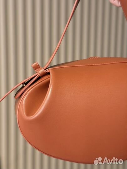 Сумка женская кожаная интересная форма