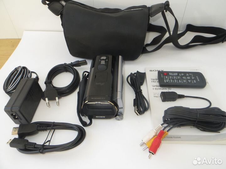 Sony HDR TD20VE 3D видеокамера