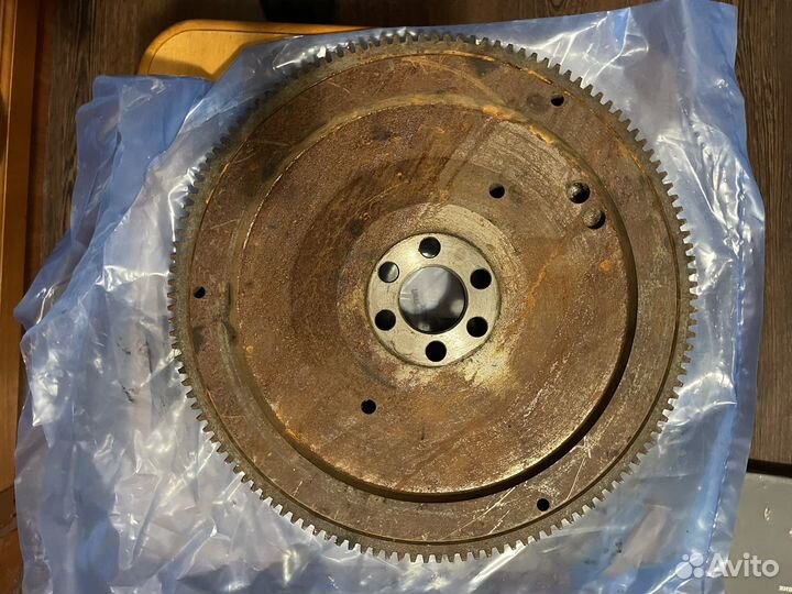 Маховик на ниву