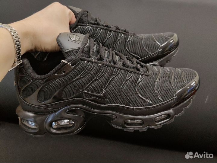 Кроссовки Nike Air max tn plus