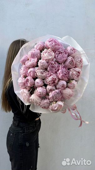 Букет из пионов. 31 штука