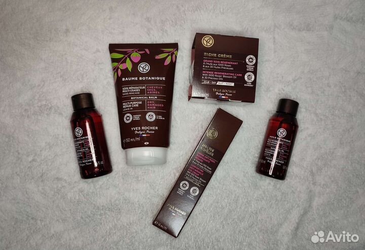 Гели для душа, косметика и парфюмерия Ив Роше