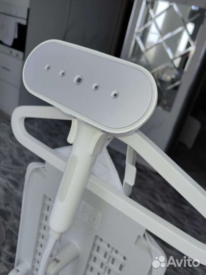 Отпариватель вертикальный с гладильной доской