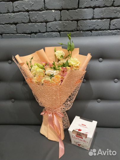 Ночная доставка букета