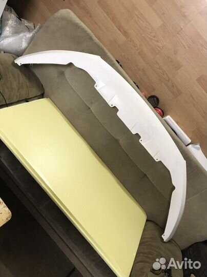 Накладка переднего бампера Skoda Octavia