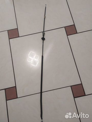 Трос капота Volkswagen Jetta 6