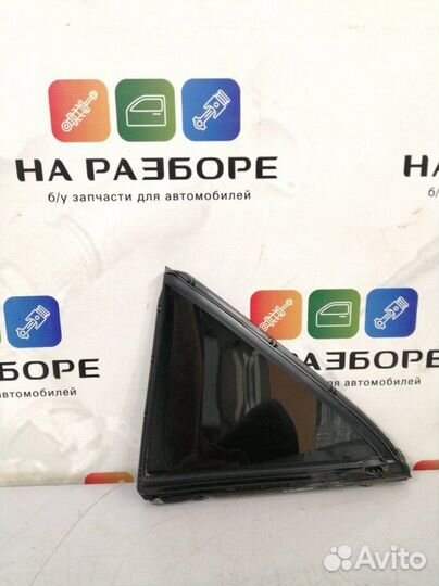 Форточка двери задняя правая Toyota Camry XV50