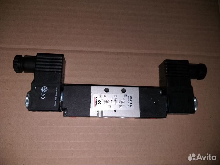 Распределители Camozzi 358-011-02