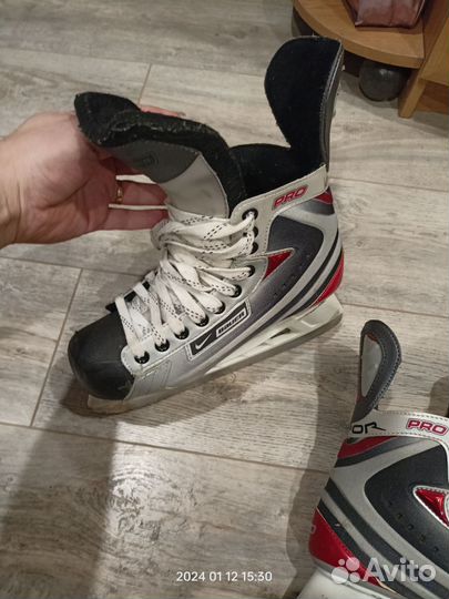 Коньки bauer vapor pro