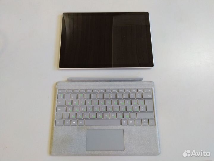 Microsoft surface pro 5