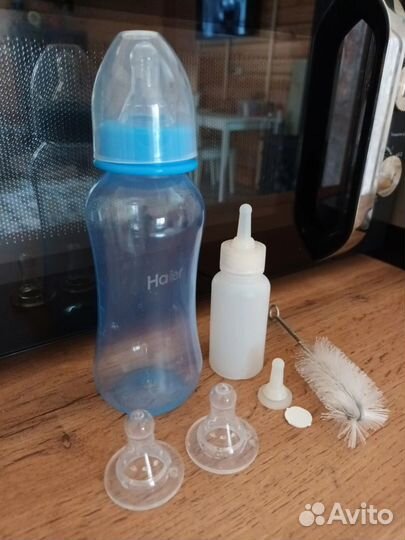 Бутылочки для кормления щенков и котят