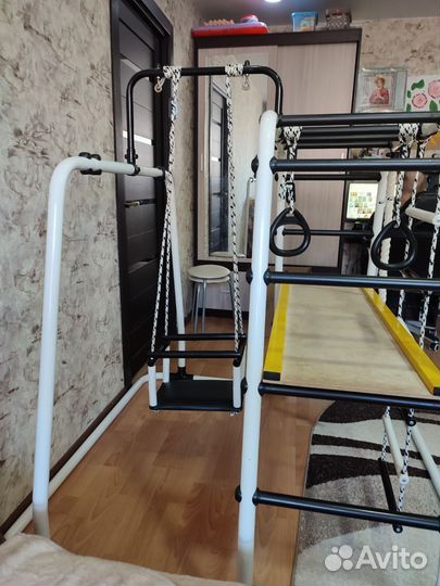 Детский спортивный игровой комплекс