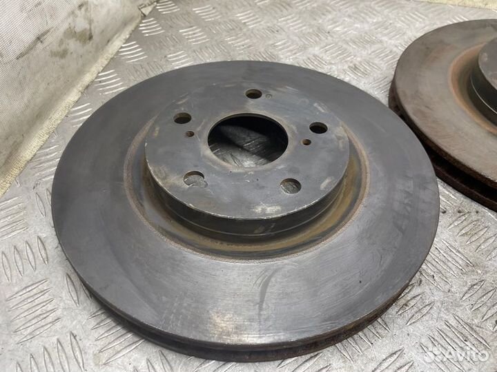 Диск тормозной передний Toyota Camry V40 2azfe