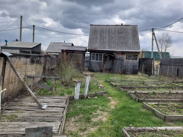 Дача 17 м² на участке 4,8 сот.