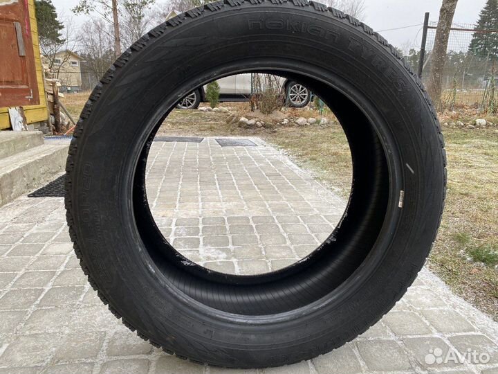 Nokian Tyres Hakkapeliitta R3 SUV 255/50 R20