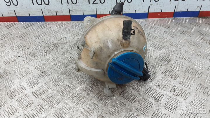 Бачок расширительный Volkswagen Passat B6 2006