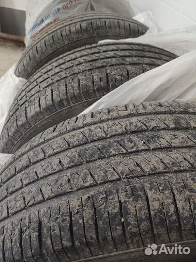 Roadstone N'Fera RU5 265/60 R18 109V