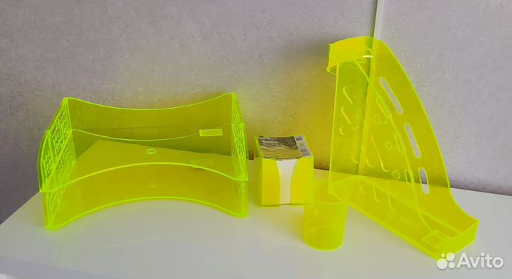 Настольный канцелярский набор