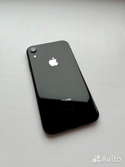 iPhone Xr, 64 ГБ