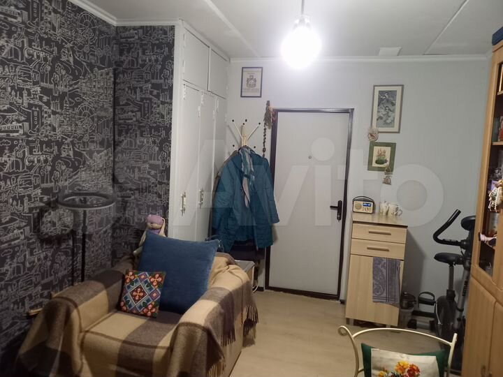 Комната 14 м² в > 9-к., 5/5 эт.