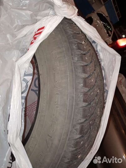 Nokian Tyres Hakkapeliitta 8 235/65 R17