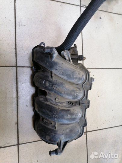 Коллектор впускной Peugeot 308