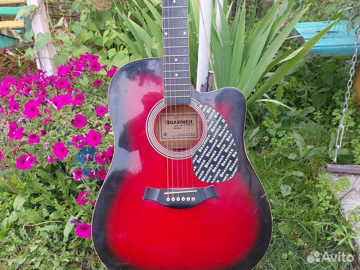 Акустическая гитара Brahner