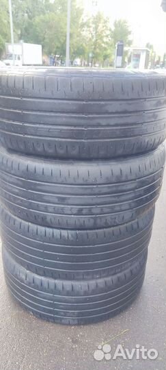 Continental ContiPremiumContact 5 215/55 R17