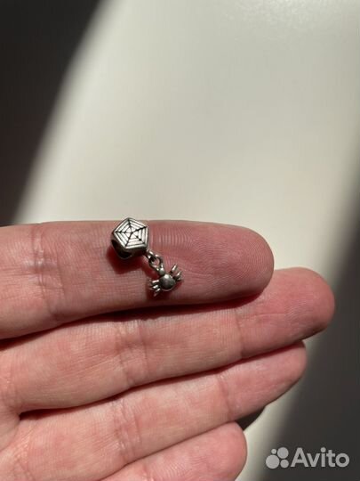 Подвеска серебряная паук